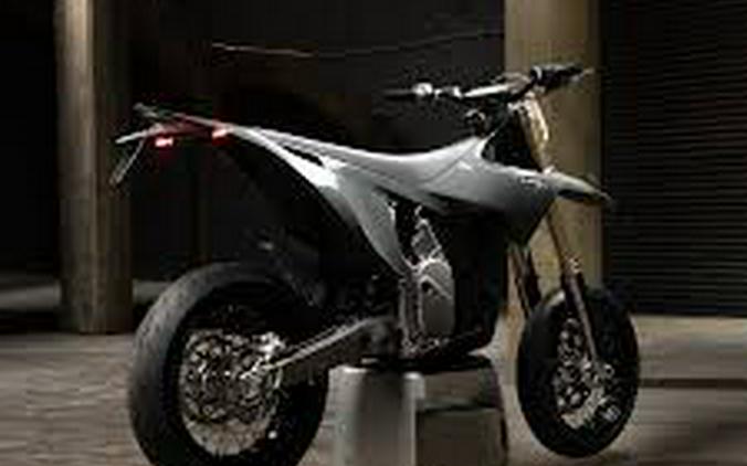 2026 Stark VARG SM Alpha 80 hp