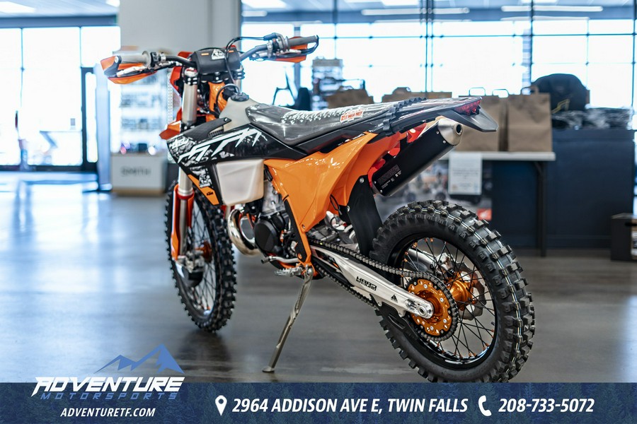 2025 KTM 300 XC-W HARDENDURO