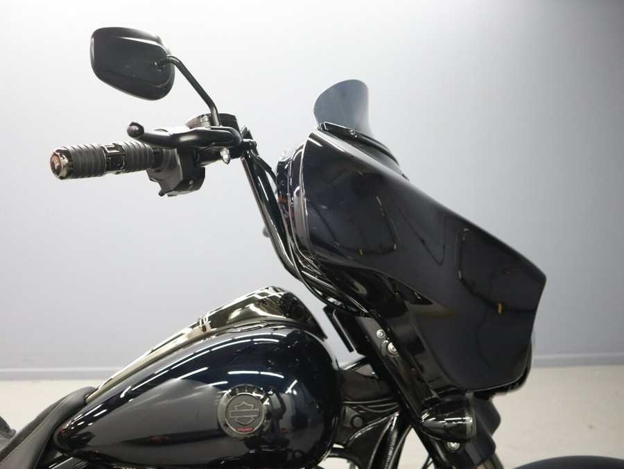 2022 Harley-Davidson CVO Street Glide