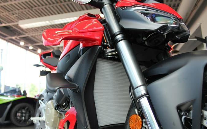 2025 Ducati Streetfighter V4