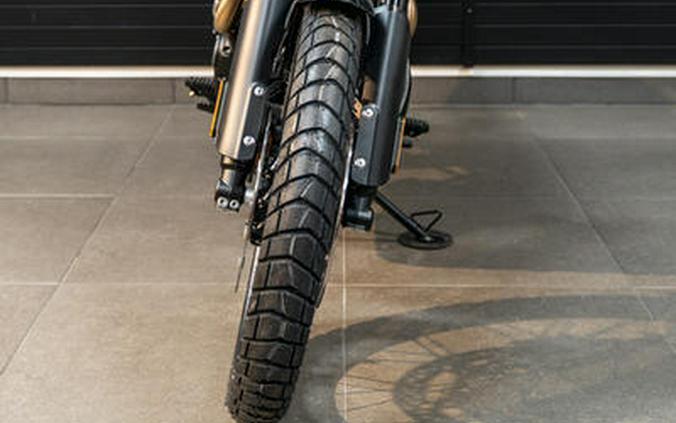 2024 Triumph Scrambler 1200 X Sapphire Black