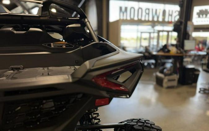 2026 Can-Am® Maverick R MAX X rc