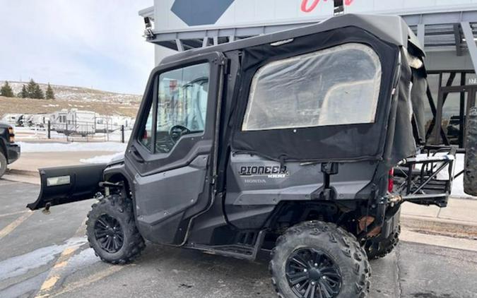 2016 Honda® Pioneer 1000-5 Deluxe