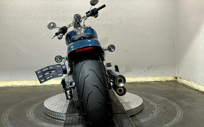 Harley-Davidson® Breakout® 2026 FXBR 84670737 TEAL THUNDER