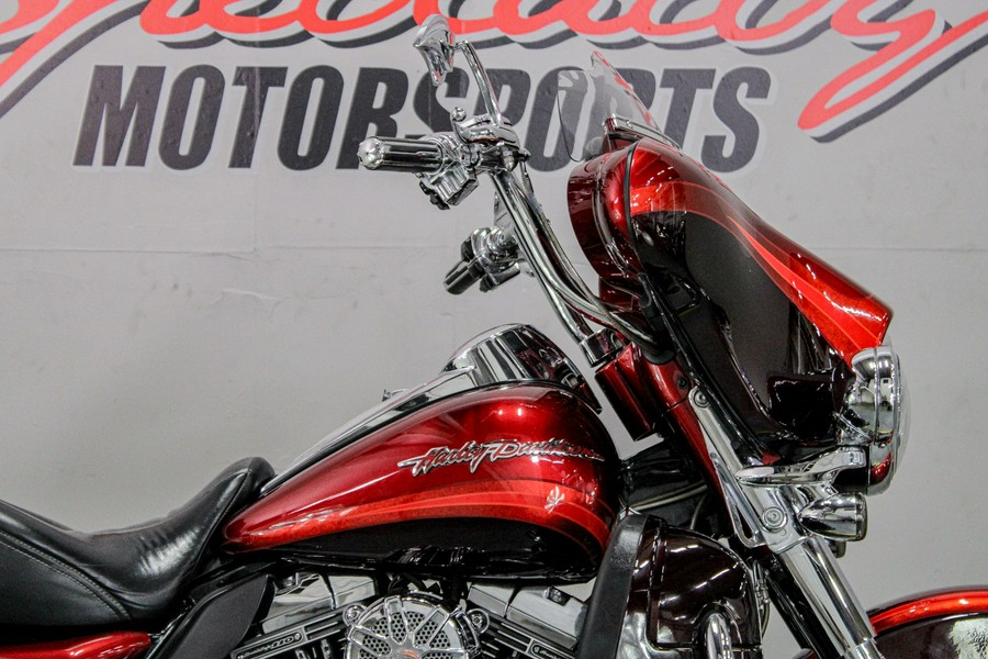 2009 Harley-Davidson CVO™ Ultra Classic® Electra Glide®