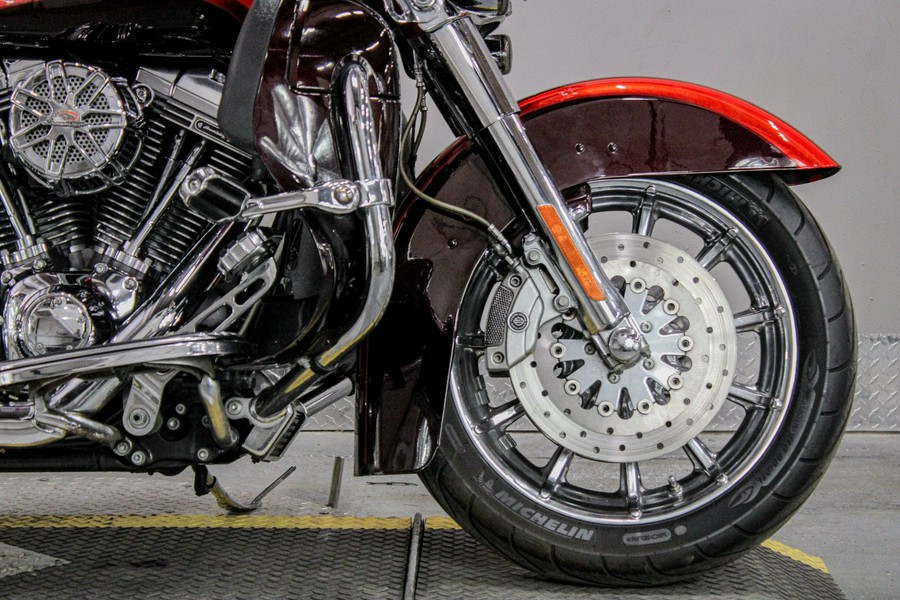 2009 Harley-Davidson CVO™ Ultra Classic® Electra Glide®