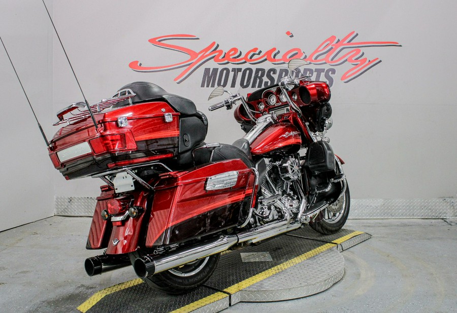 2009 Harley-Davidson CVO™ Ultra Classic® Electra Glide®