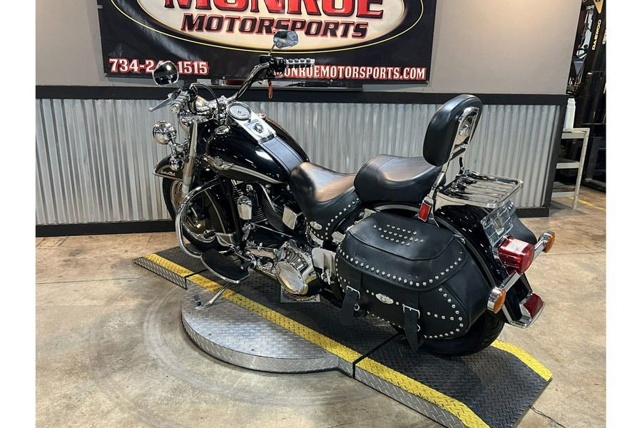 2003 Harley-Davidson® HERITAGE CLASSIC