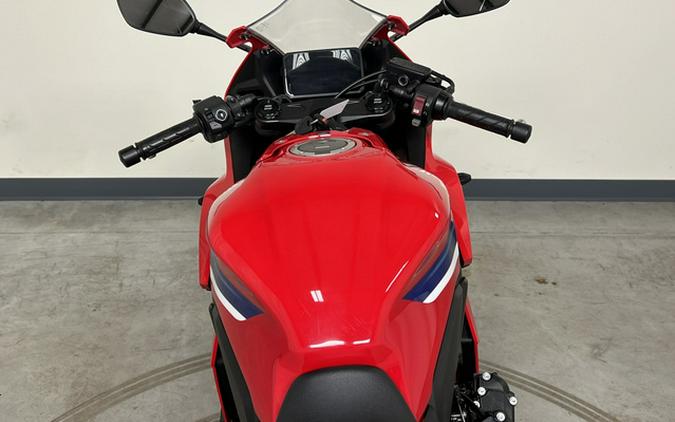 2024 Honda CBR650R (CBR650RA)