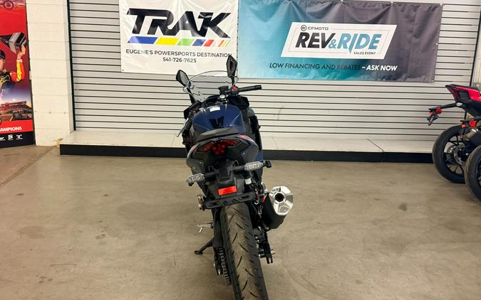 2026 Kawasaki Ninja® 500 SE ABS