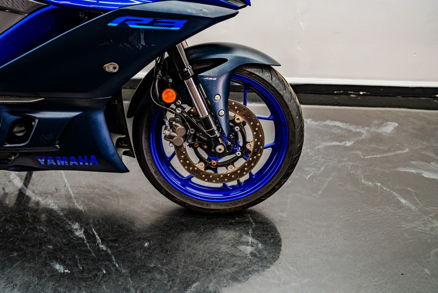 2023 Yamaha Motor Corp., USA YZF-R3 ABS