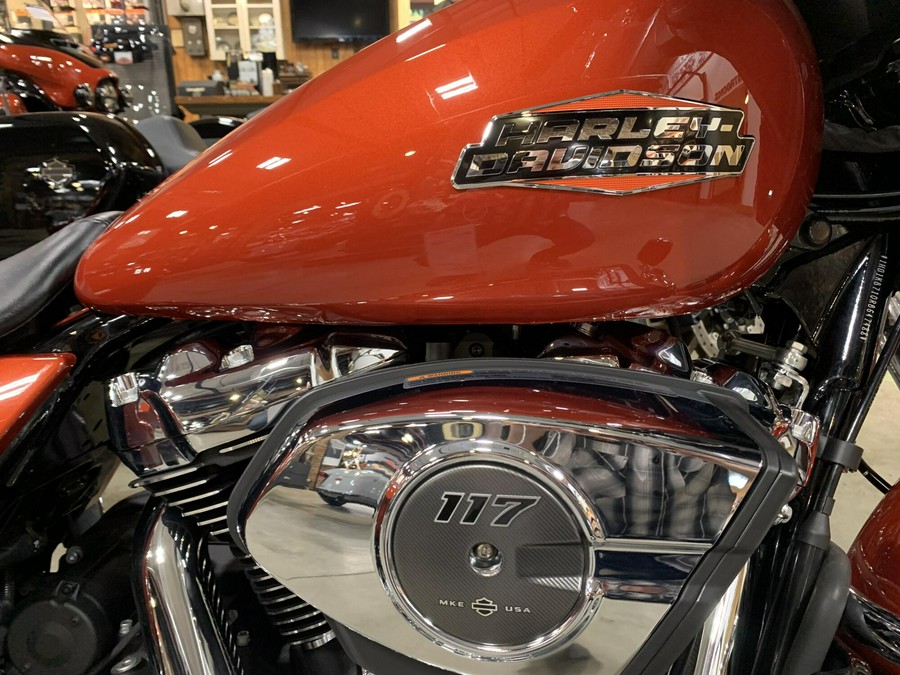 2024 Harley-Davidson® Street Glide® Whiskey Fire
