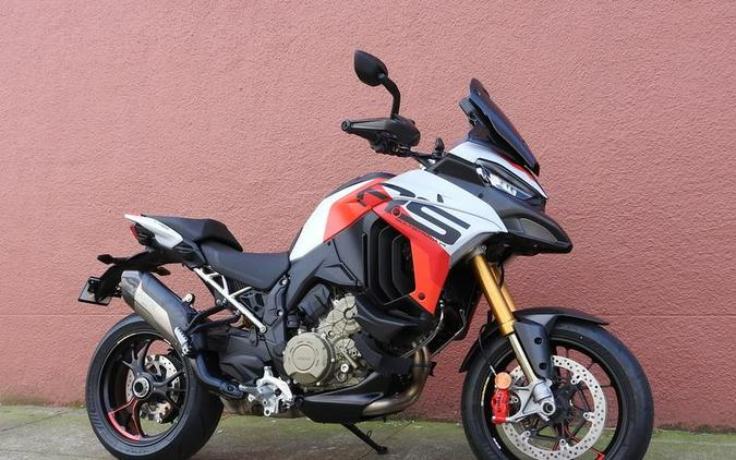 2024 Ducati Multistrada V4 RS