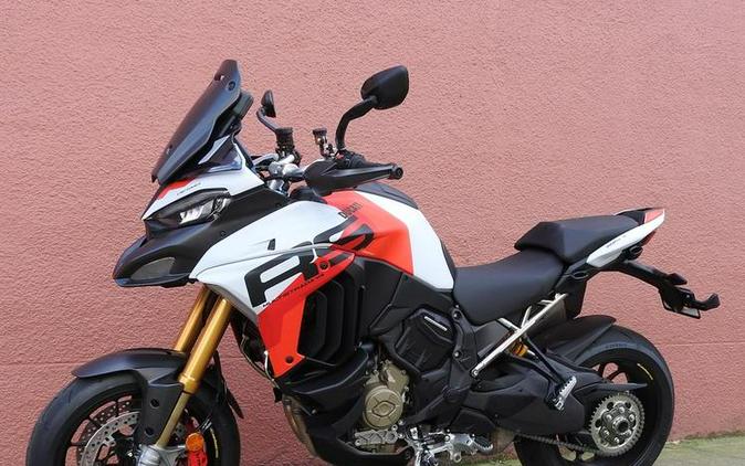 2024 Ducati Multistrada V4 RS