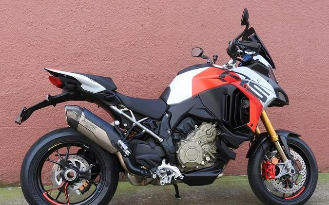 2024 Ducati Multistrada V4 RS