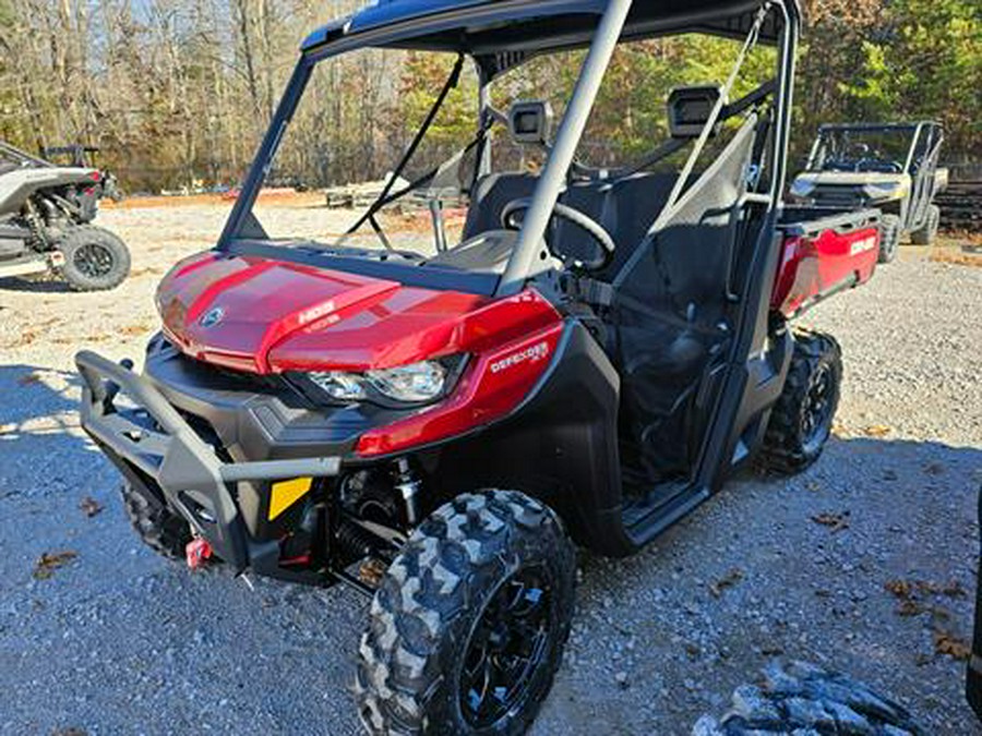 2024 Can-Am Defender XT HD9