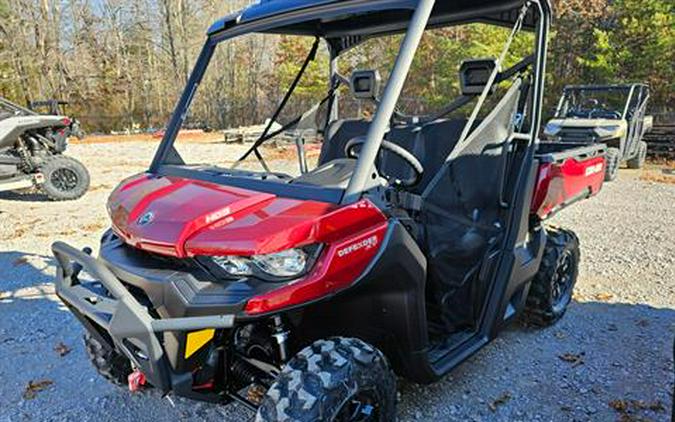 2024 Can-Am Defender XT HD9