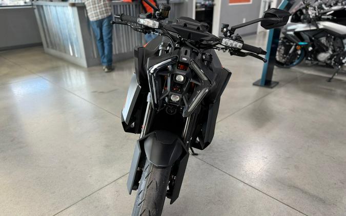 2026 KTM Super Duke R EVO 1390