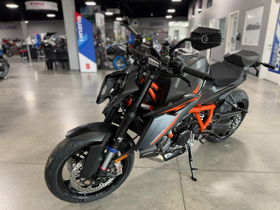 2026 KTM Super Duke R EVO