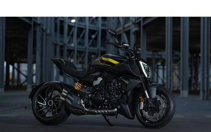 2026 Ducati Diavel V4