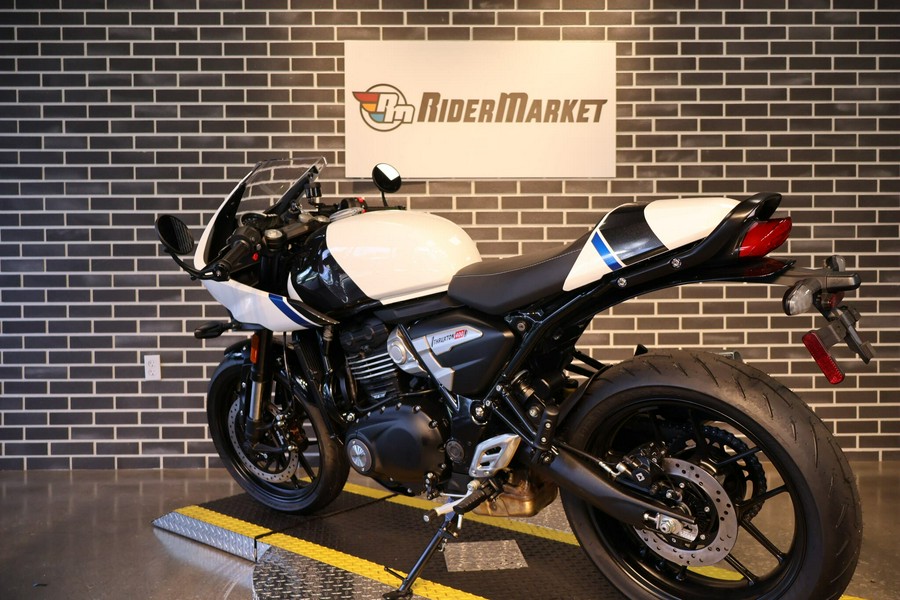 2026 Triumph Thruxton 400