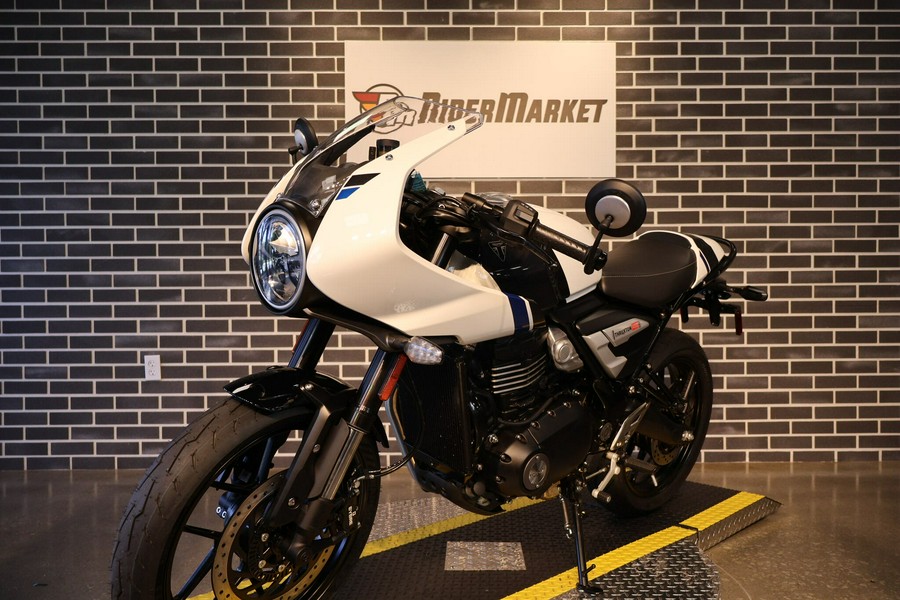 2026 Triumph Thruxton 400