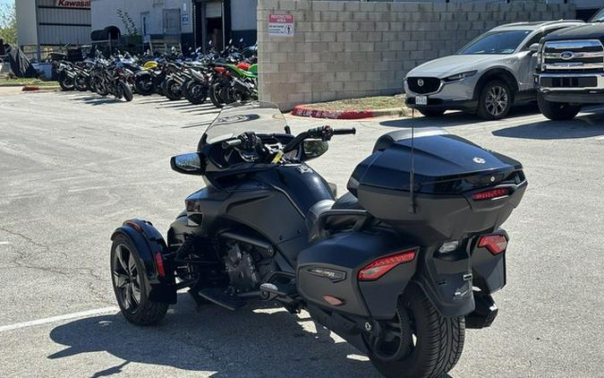 2023 Can-Am Spyder F3 Limited Dark Wheels