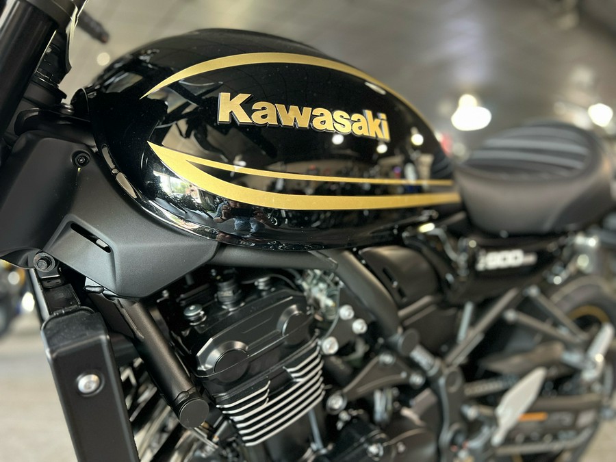 2023 Kawasaki Z900RS Cafe