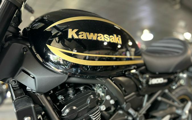 2023 Kawasaki Z900RS Cafe