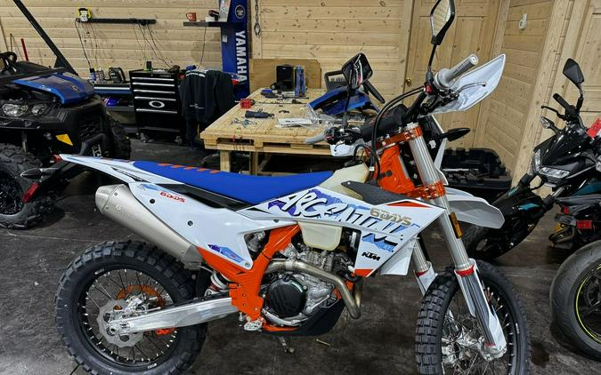 2024 KTM 500 EXC-F Six Days First Look [Fast Facts]