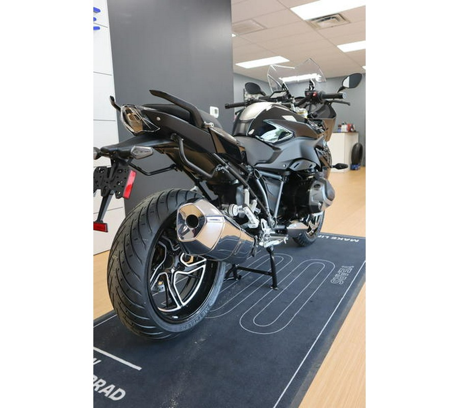 2024 BMW R 1250 RS Triple black