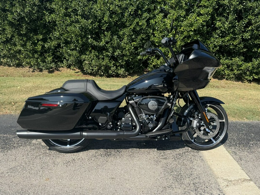 FLTRX 2024 Road Glide™