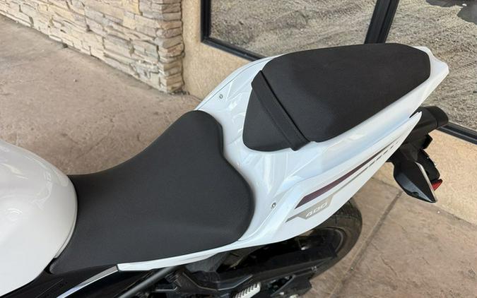 2023 Kawasaki Ninja 400 KRT Edition