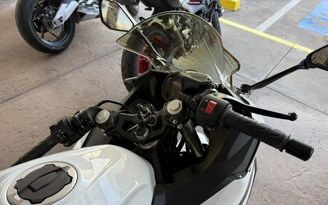 2023 Kawasaki Ninja 400 KRT Edition