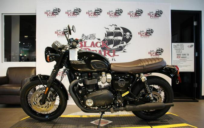 2026 Triumph BONNEVILLE BLACK