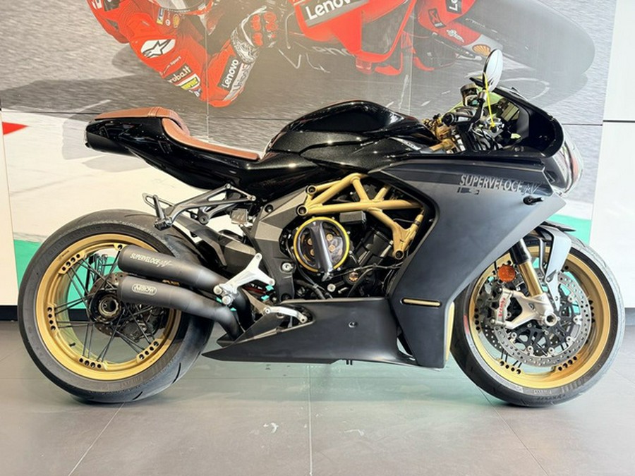 2023 MV Agusta Superveloce 800