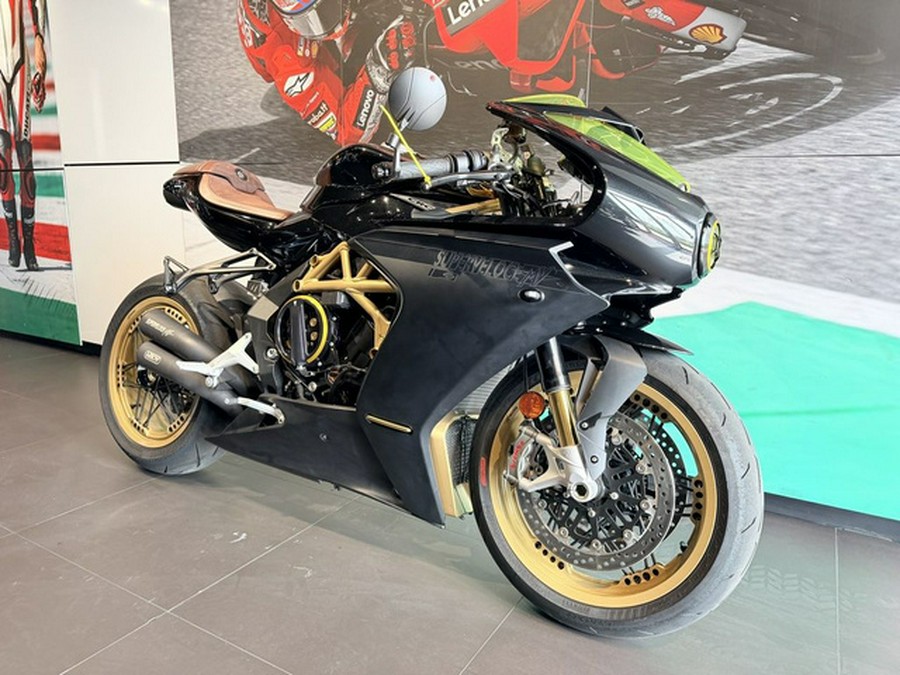 2023 MV Agusta Superveloce 800
