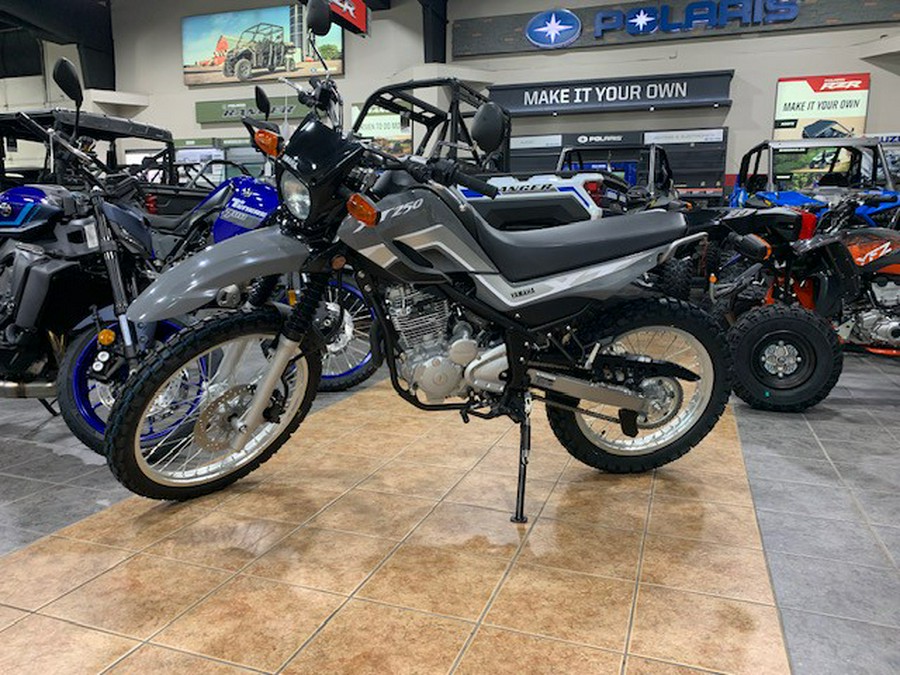 2025 Yamaha XT 250