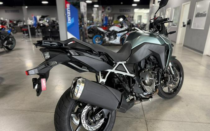 2024 Suzuki V-Strom 800