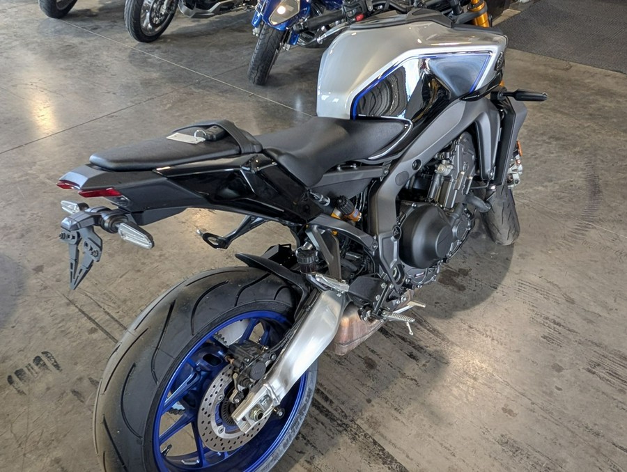 2025 Yamaha MT-09 SP
