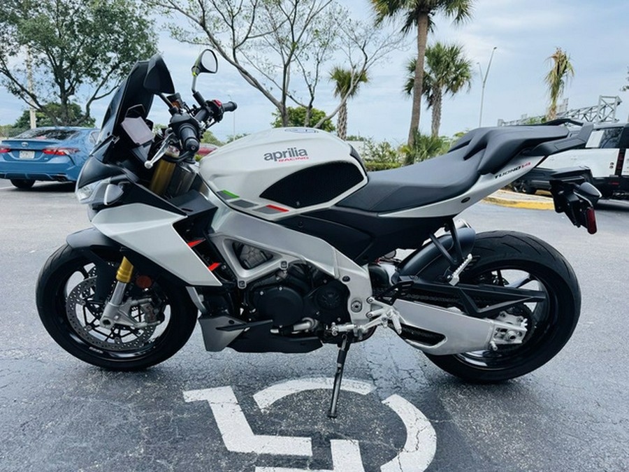 2022 Aprilia Tuono V4 1100