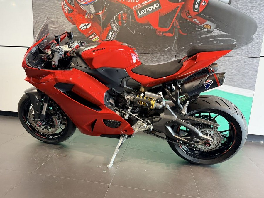 2025 Ducati Panigale V2