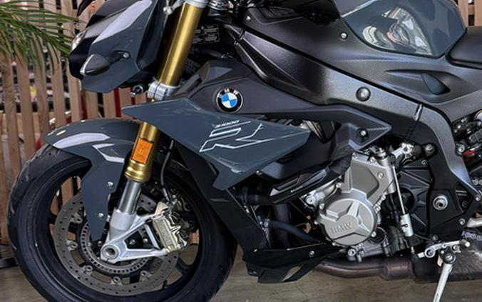 2017 BMW S 1000 R