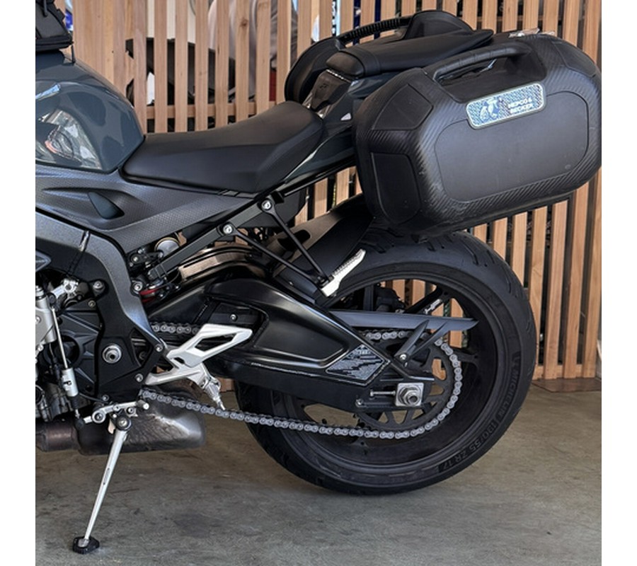 2017 BMW S 1000 R
