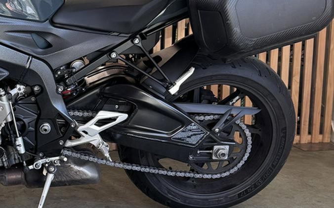 2017 BMW S 1000 R