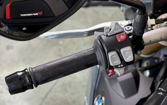 2017 BMW S 1000 R