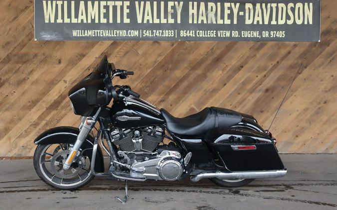 2021 Harley-Davidson Street Glide® Base