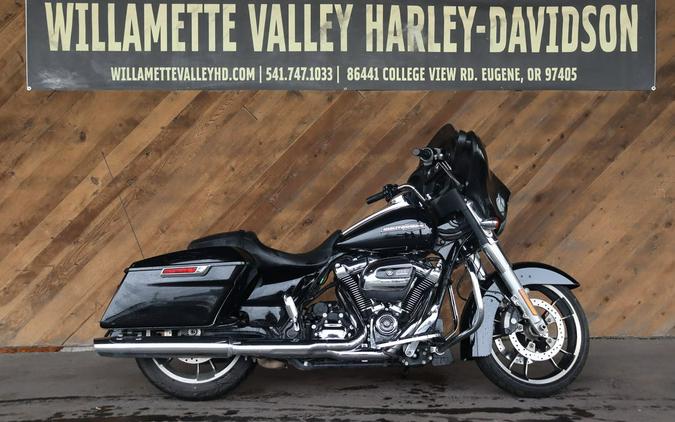 2021 Harley-Davidson Street Glide® Base