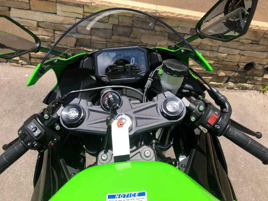 2024 KAWASAKI NINJA ZX-6R ABS KRT EDITION