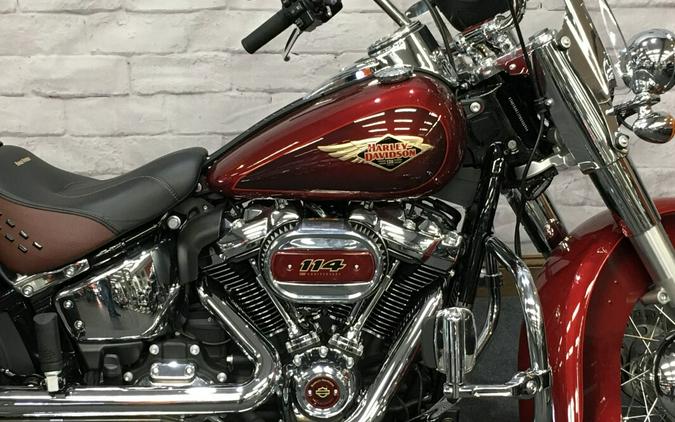 2023 Harley-Davidson Heritage Classic Heirloom Red Fade FLHCSANV